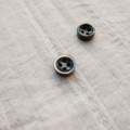 【厚みのあるボタン(4mm厚)】黒蝶貝貝ボタン#bt131 4穴10mm