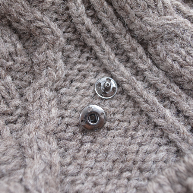 スナップボタン