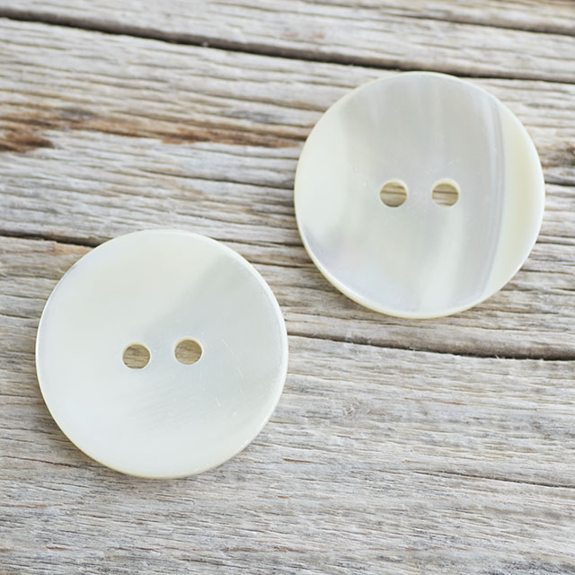 高瀬貝ボタン　00104