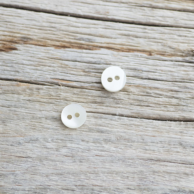 高瀬貝ボタン　00104