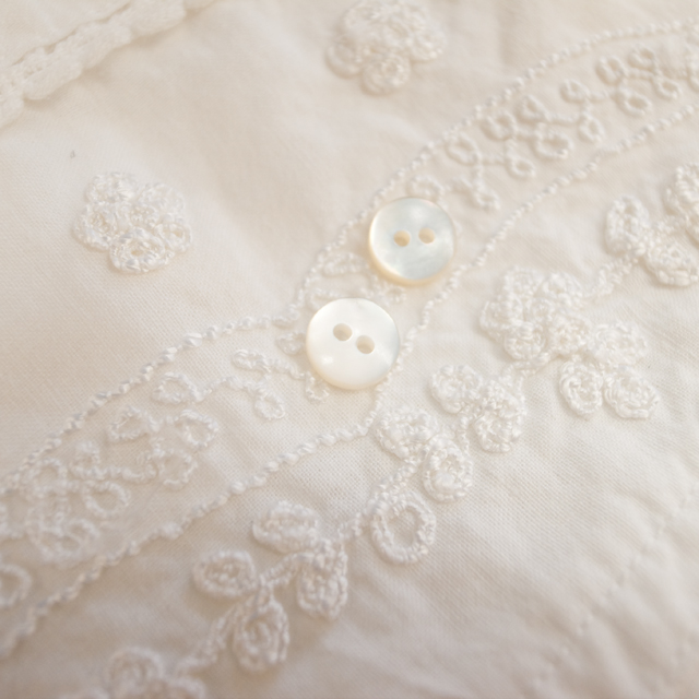 【丸型(定番)】白蝶貝 貝ボタン#00150 2穴9mm