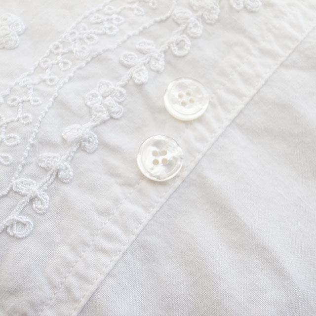 【丸型(シンプルデザイン)】白蝶貝ボタン#bt016 4穴11.5mm