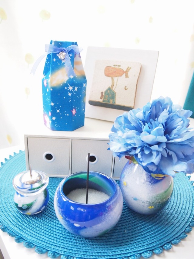 かわいい骨壺カバー 宇宙柄 2寸 2寸 2 3寸 3寸 4寸 同価格オーダー可能 赤ちゃん仏具 手元供養 赤ちゃん供養 かわいい骨壺カバー 宇宙柄 2寸 2寸 2 3寸 3寸 4寸 同価格オーダー可能 赤ちゃん仏具 手元供養 赤ちゃん供養