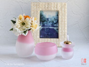 優しいピンクと白のかわいいガラス仏具　赤ちゃんのお仏壇に赤ちゃんの仏具にぴったり、死産の赤ちゃんの手元供養水子供養に