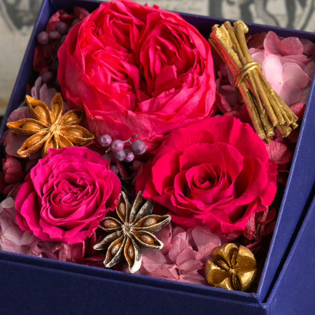 ベル・フルール　プリザーブドフラワー バラとリボンのアレンジメント プリザーブドフラワー｜ベル・フルール
