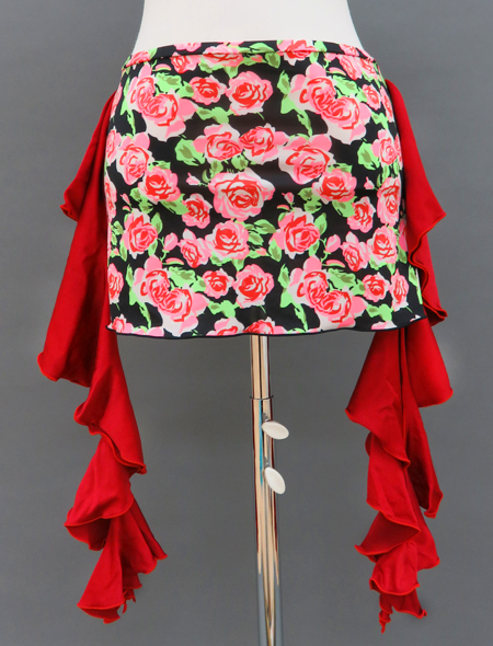 黒地にバラが美しく咲き誇る！サイドフリルがキュートなベリーダンスヒップスカーフ/コインなし【ベリーダンス衣装／レッスン着】