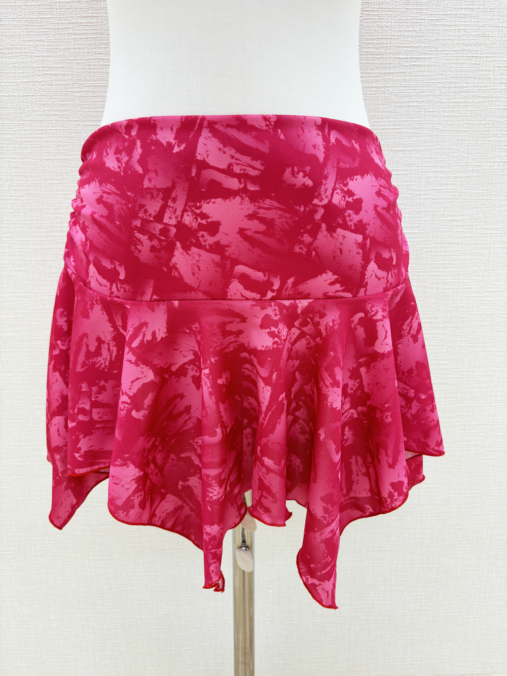 シンプルで鮮やかなピンク！コインなしヒップスカーフ／オーバースカート【ベリーダンス衣装／レッスン着】