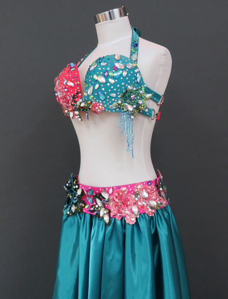 エメラルドグリーン衣装