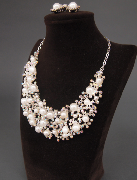 パールのゴージャスなアクセサリーセット3　ミラーナベリーダンス衣装