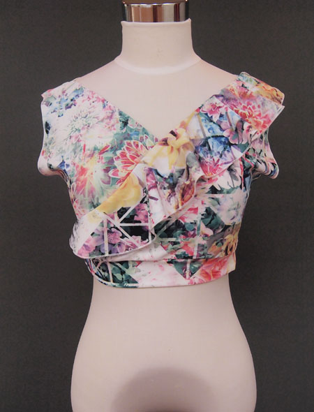 キラキラ花柄トップス　ミラーナ