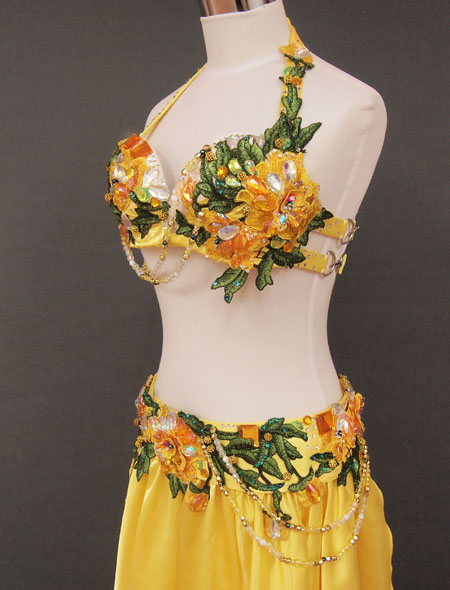 ベリーダンス衣装】明るいイエローで華やかさ抜群！ゴージャスなベリー