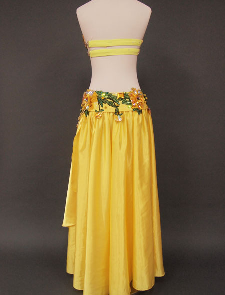 ベリーダンス衣装】明るいイエローで華やかさ抜群！ゴージャスな