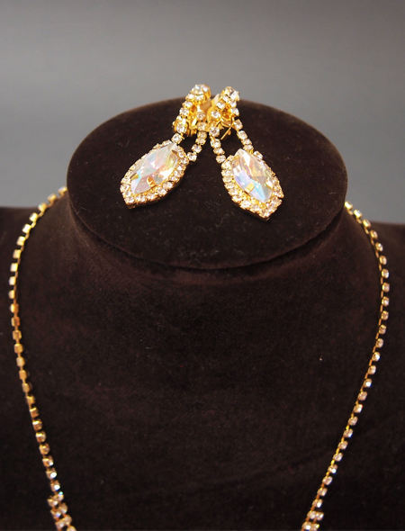 直線的なストーンが魅力なアクセサリーセット2　ミラーナベリーダンス衣装