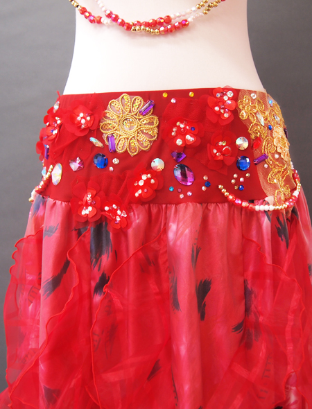 ベリーダンス オリエンタル 衣装 上下セット 赤 ゴールド 花柄 ラメ  