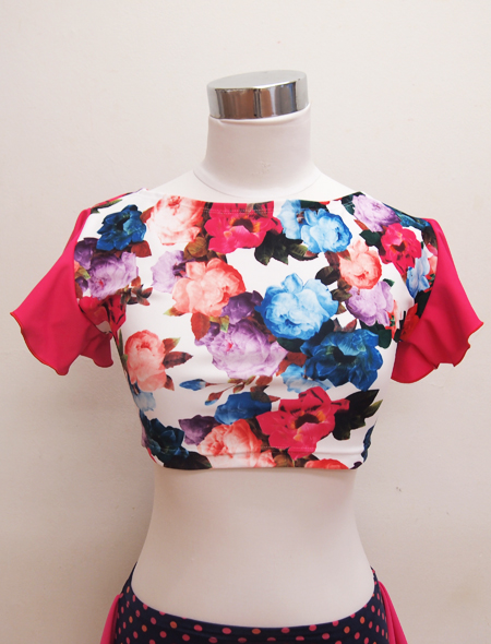 ピンクフリル袖ホワイトローズトップス　ミラーナベリーダンス衣装