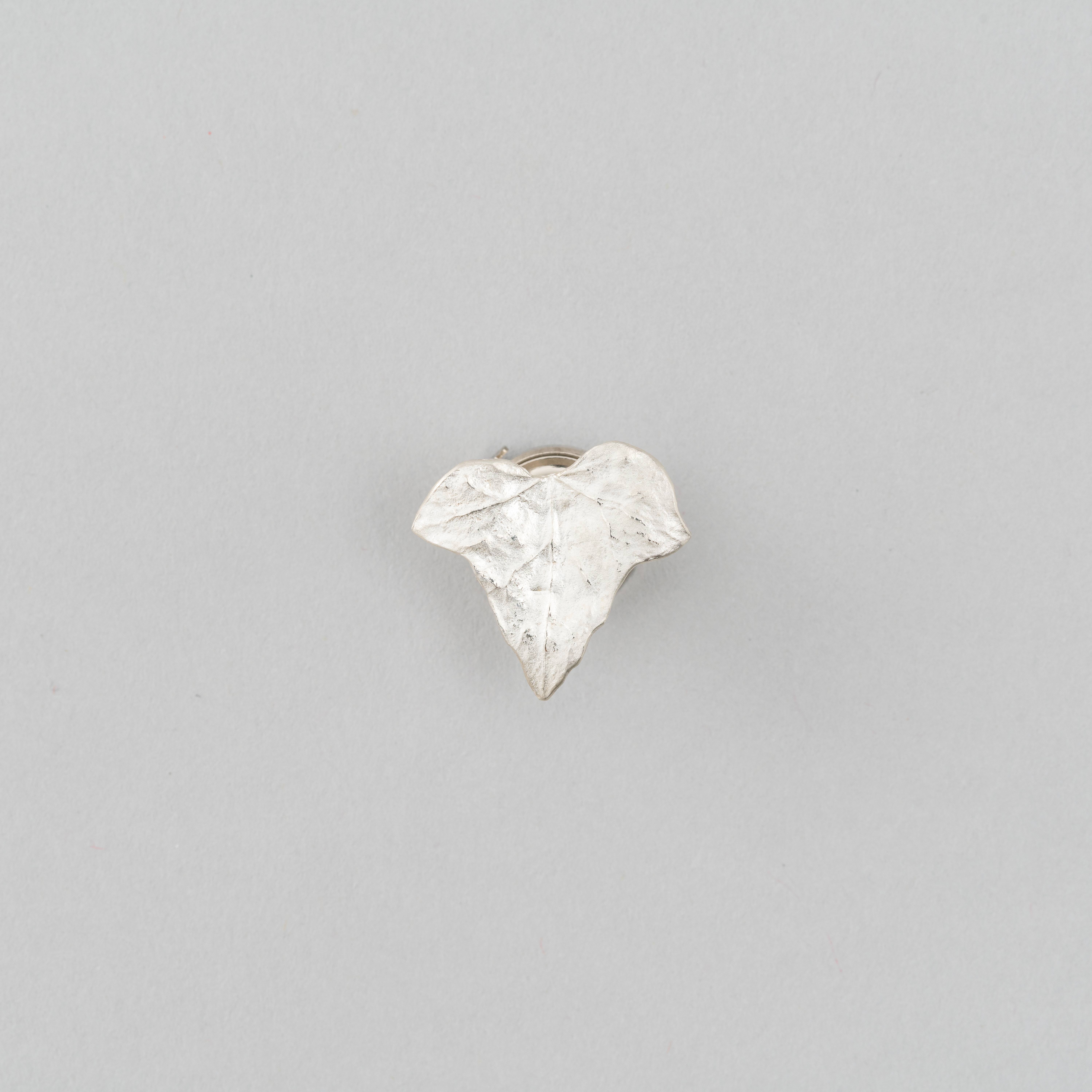 直島アイビー　ピンブローチ_Naoshima ivy Pin broach