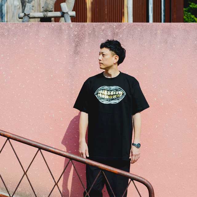 house on the hill Tシャツ　100 大竹伸朗はいしゃTシャツ黒_Shinro Ohtake Haisha T-shirt BLACK