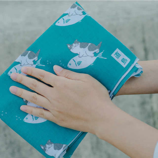 海の手ぬぐい ねこはまち_Ocean Hand Towel: Cat and Hamachi ベネッセ