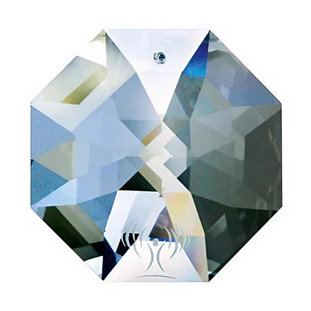 リヒトウェーゼンのクリスタルとジュエリー