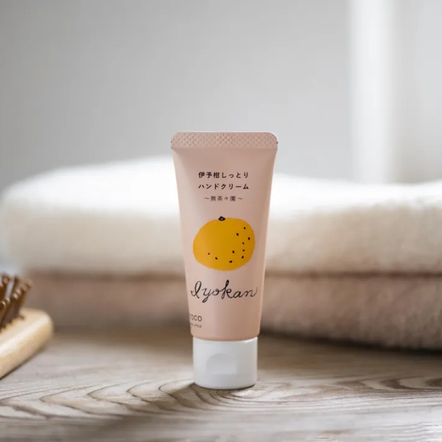 伊予柑しっとりハンドクリーム