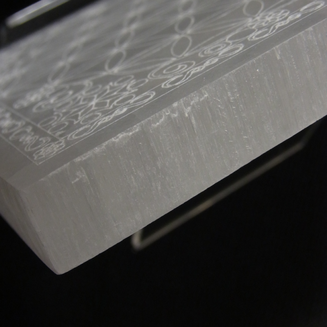 セレナイトエナジープレート・フラワーオブライフ