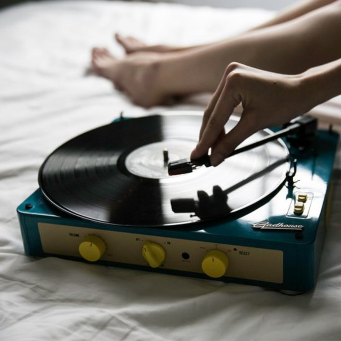 レコードプレーヤー Gadhouse Brad Retro record インテリア