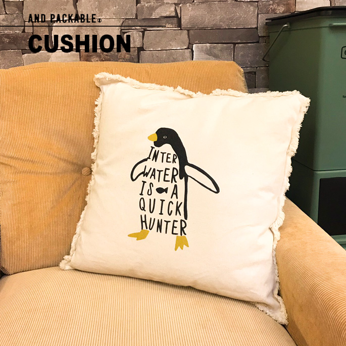 CUSHION Penguin