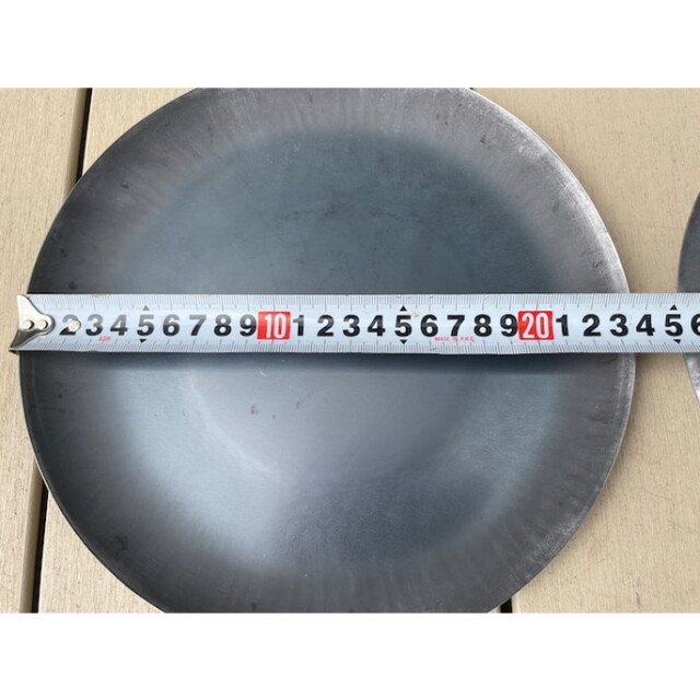 お皿 打出しディッシュ 24cm 鉄皿 プレート 平皿 キッチン用品