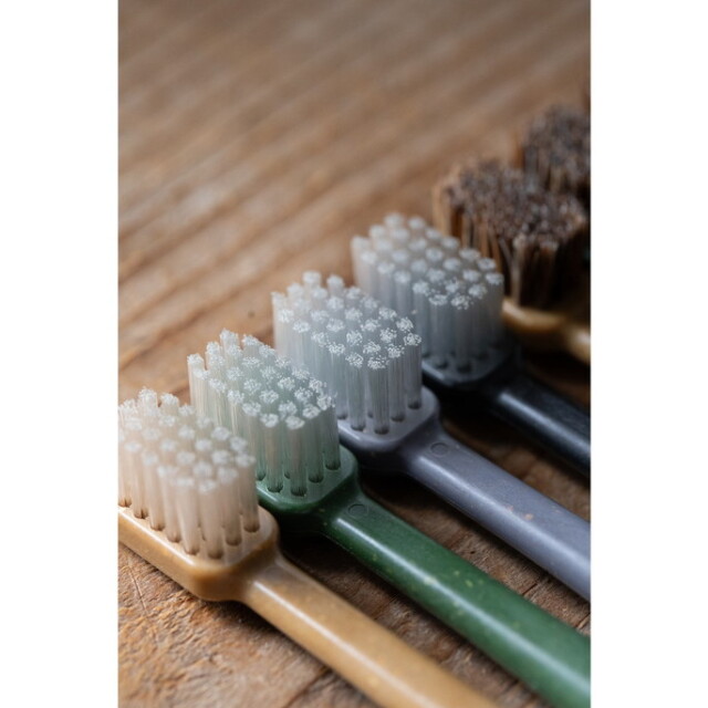 歯ブラシ HYBRID BAMBOO 歯ブラシHEAD ブラック アウトドア用歯ブラシ