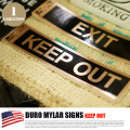 DURO MYLAR SIGNS「KEEP OUT」シールプレート