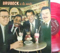 ビッグ・ビート・レコードではブルーノート等の正統派のアナログ盤から