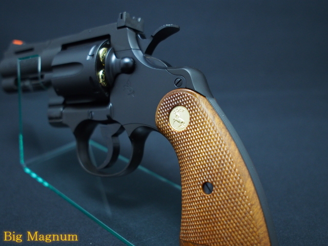 タナカコルトパイソンRモデルガスガン＆チェッカーグリップ コルト パイソン .357マグナム 4インチ “R-model” タナカワークス