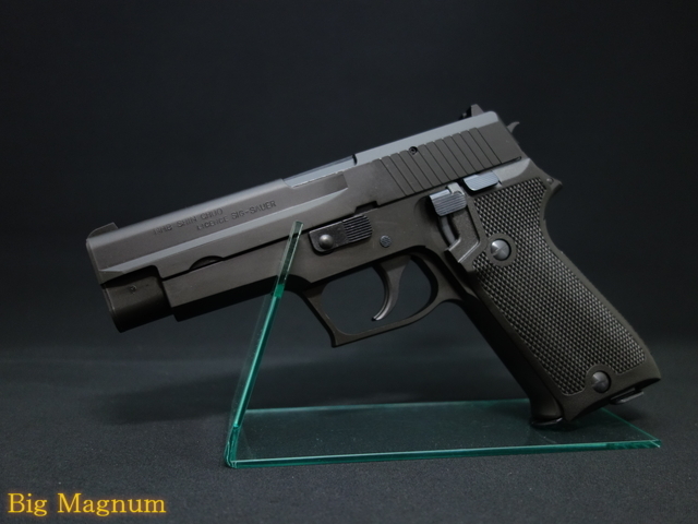 タナカ　sigp220 IC 陸上自衛隊ABS、対応マガジン2本付き Amazon | タナカ SIG P220 IC 陸上自衛隊 ヘビーウェイト 18歳