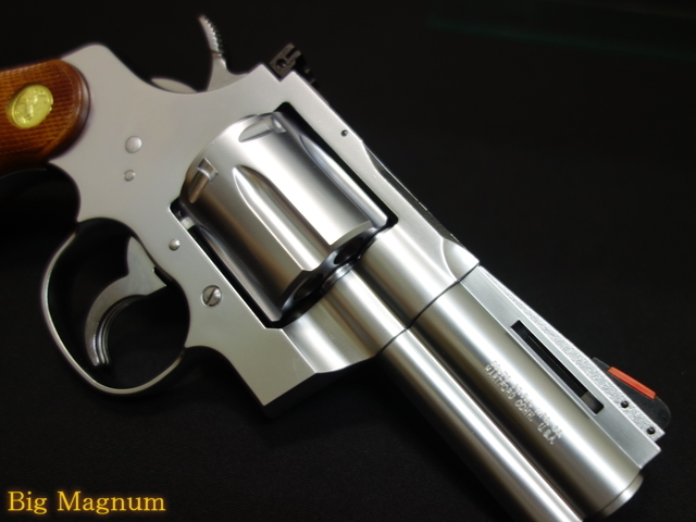 コルト パイソン .357Magnum 3inch R-model ステンレスフィニッシュ モデルガン