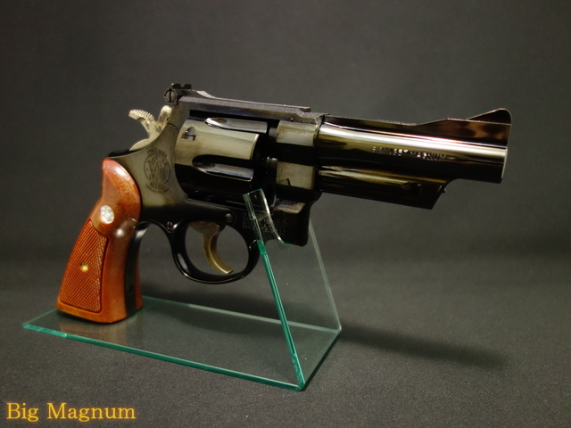 M27 The .357 Magnum 4inch スチールフィニッシュ モデルガン