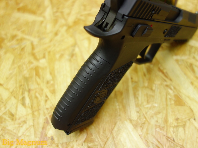 Carbon8】CZ P09 CO2 ブローバック Precision version ALL Black