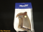 アナコンダ共通 木製チェッカーグリップ メダリオン付き