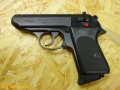 ワルサーPPK マットブラックABS モデルガン