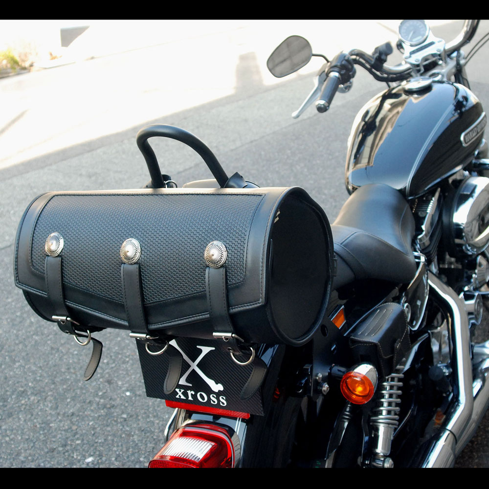 サドルバッグとバイクグッズのクロス | Xross