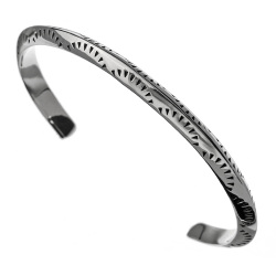 カーブド ライン トライアングル バングル シルバー アクセサリー [シルバーブレスレット] 細め