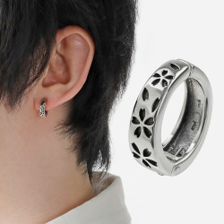 サクラ フェイクピアス メンズ レディース シルバー925 アクセサリー ノンホール ピアス穴不要 桜 さくら [シルバーピアス] 片耳用 (1個売り)