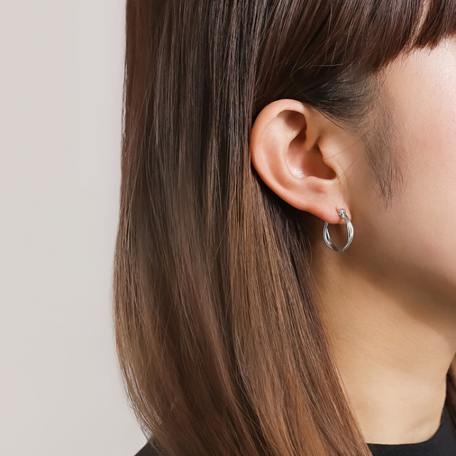 ツイスト フープピアス twist】ツイストフープピアス-L gold – h..Online Store