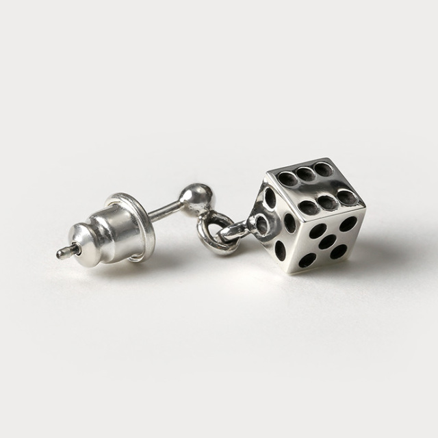 ドロップピアス(片耳用) ダイスドロップピアス｜シルバーアクセサリー｜ラッピング無料