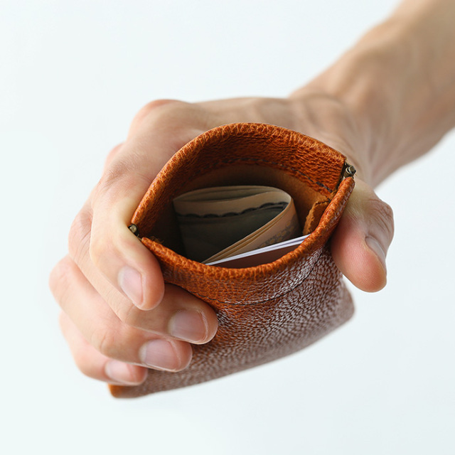 フラット レザー ポーチ バネ式 本革 メンズ 財布にもなる ミニポーチ  