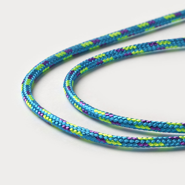 シックな縞模様の刺繡糸の紐の眼鏡チェーン・マスクストラップ（水色） シックな縞模様の刺繡糸の紐の眼鏡チェーン・マスクストラップ（水色）