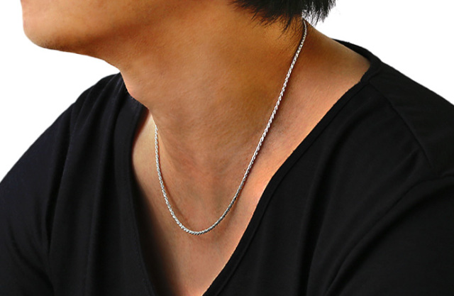 2mm カット スクリュー チェーン 45cm ネックレス [シルバーチェーン]