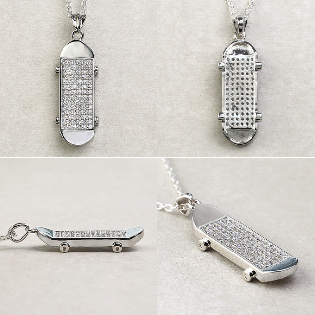 パヴェ スケートボード ペンダント ≪トップのみ≫ メンズ ネックレス