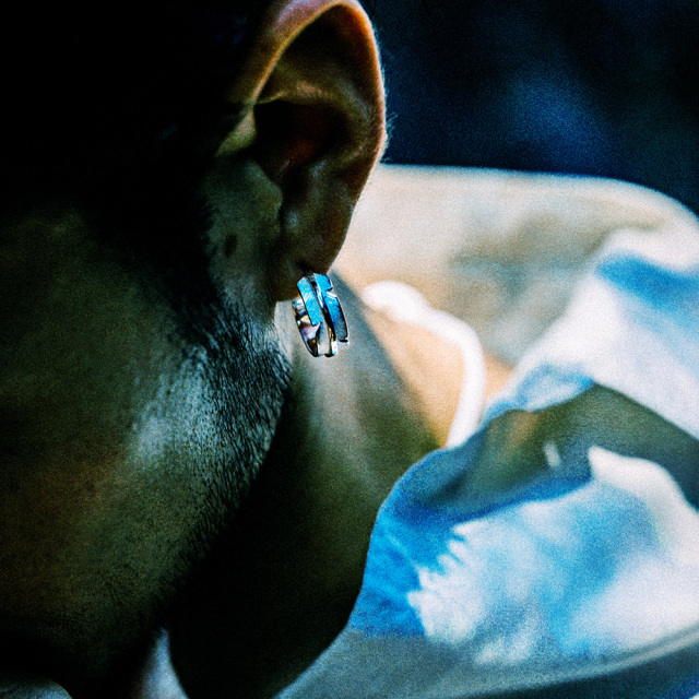 FLUI (フルイ) ブランド ハンドクラフト ラージ フェザー ピアス