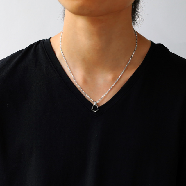 FLUI (フルイ) ブランド プラチナ エッジホースシュー ペンダント