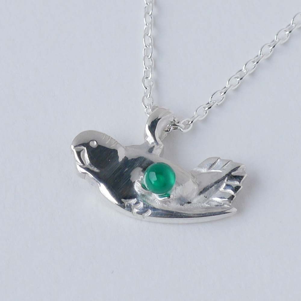 【HEE-HAW】シルバーネックレス/サザナミインコ・グリーン